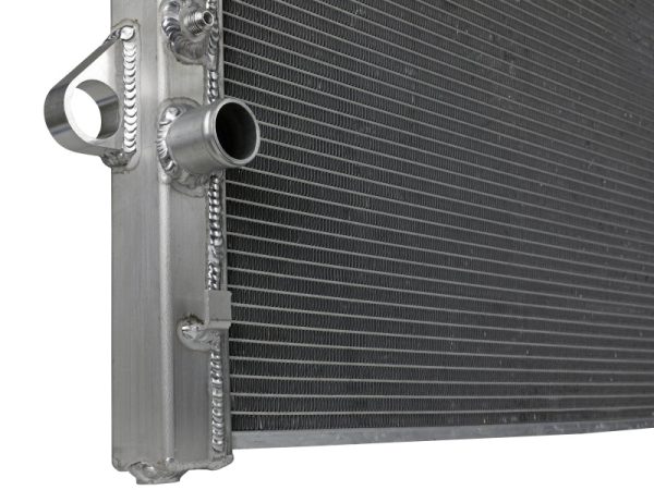 aFe BladeRunner Street Series Tube & Fin Aluminum Radiator 03-09 Toyota 4Runner   07-14 FJ Cruiser Fashion