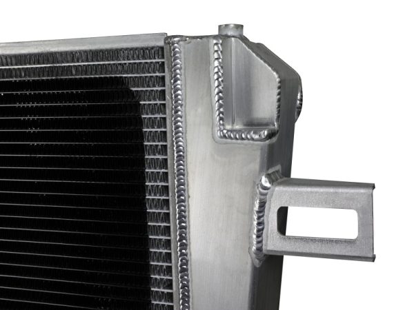 aFe BladeRunner Street Series Tube & Fin Aluminum Radiator 06-10 GM Diesel Trucks 6.6L V8 Online Hot Sale