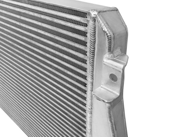 aFe Bladerunner Intercooler 17-18 GM Diesel Trucks V8-6.6L L5P Hot on Sale